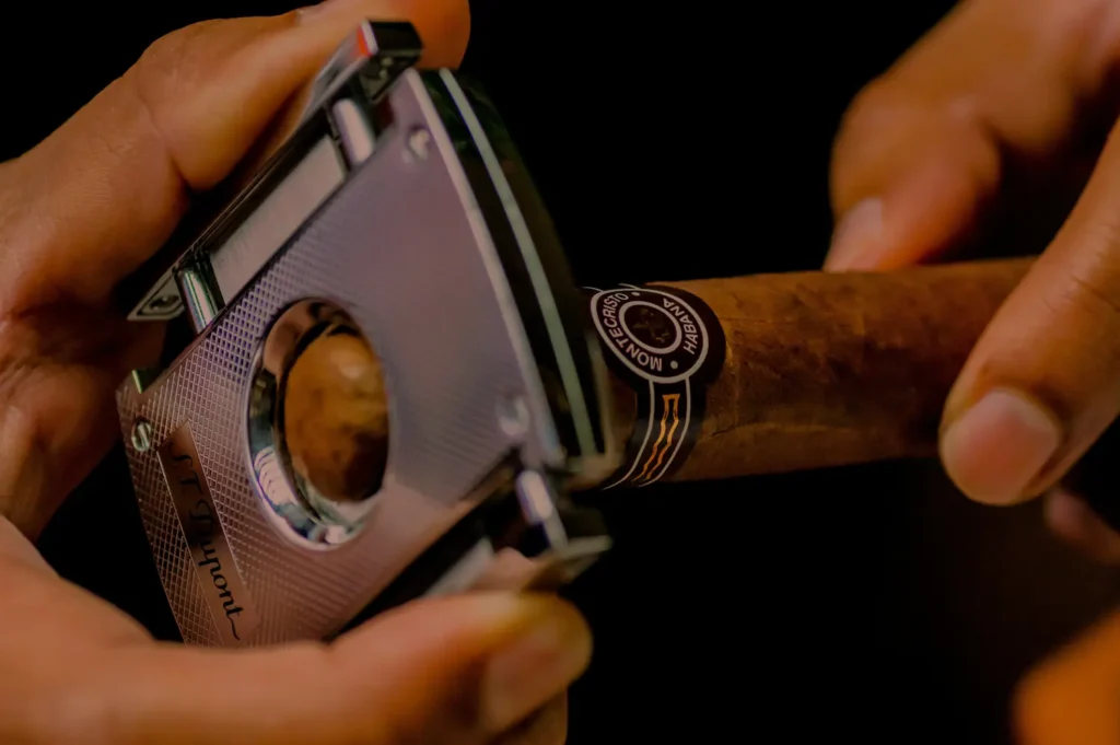 Montecristo Habana Cigar Cutting Innisfail